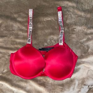 VICTORIA SECRET PUSH UP BRA